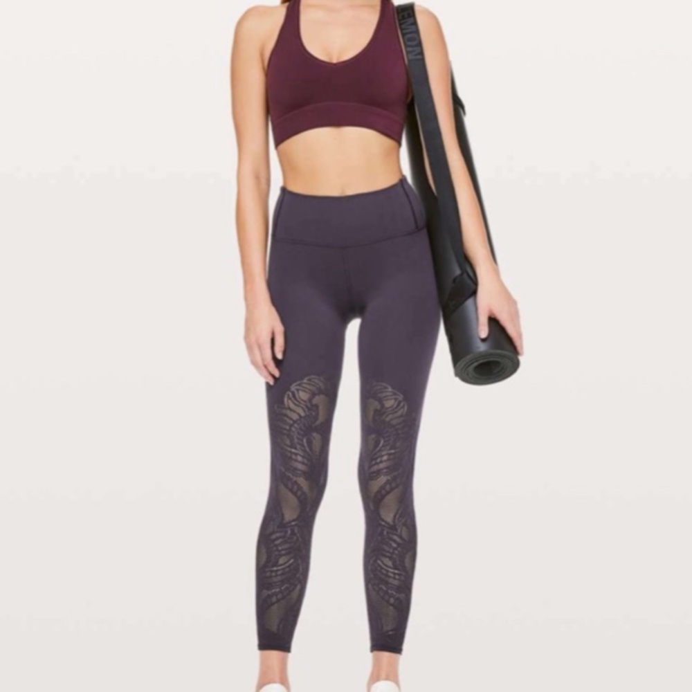 Lululemon Reveal Tight *Lattice Paisley leggings Sz 4